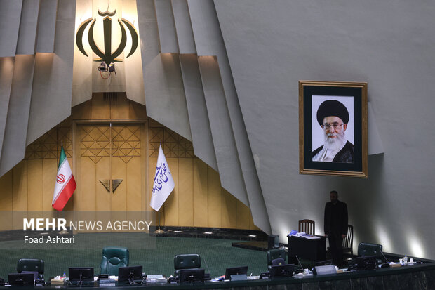 نامزدهای احتمالی انتخابات هیئت رئیسه مجلس چه کسانی هستند؟