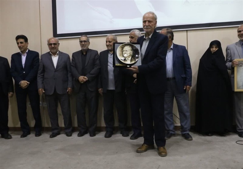 نکوداشت علیاصغر حمدیه؛ بزرگداشت یک عمر شعر، فرهنگ و خدمت+تصویر اخبار استان همدان , اخبار همدان ,