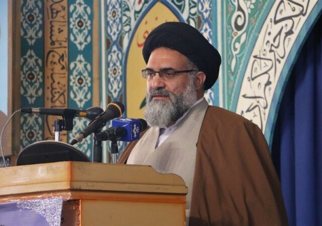 هشدار امام جمعه یاسوج درباره بحران جمعیت و گرانی ازدواج
