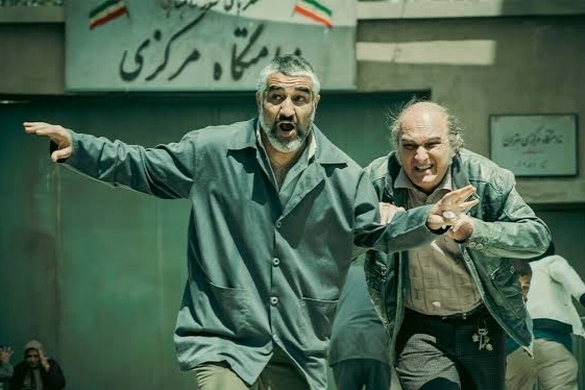 چرا حواشی ممیزی «تهران کنارت» به جهش فروش آن دامن زد؟/ شوک ۲۰ میلیاردی به سینمای بحرانزده و عبور از فرمولهای تکراری کمدی چرا حواشی ممیزی «تهران کنارت» به جهش فروش آن دامن زد؟/ شوک ۲۰ میلیاردی به سینمای بحرانزده و عبور از فرمولهای تکراری کمدی