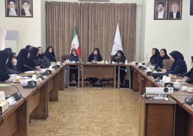 کارگروه دختران نوجوان و جوان برای تقویت هویت و خودباوری تشکیل شد