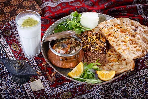 اصفهان دیگر بوی غذای مادربزرگها را نمیدهد؛ زنگ خطر برای میراث خوراک اصفهان دیگر بوی غذای مادربزرگها را نمیدهد؛ زنگ خطر برای میراث خوراک