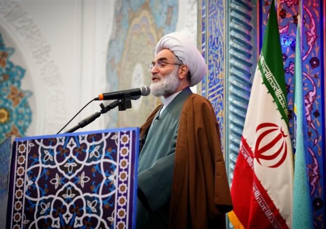 امام جمعه رشت:مذاکره باید میدان مطالبه‌گری و احقاق حقوق ملت ایران باشد