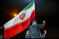 روایت مردی که 92 شب پرچم را زمین نگذاشت