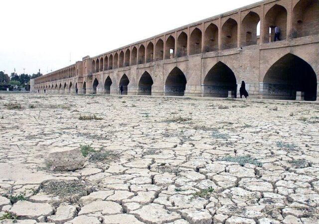 زاینده‌رود جان دوباره گرفت