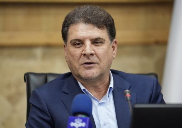 زینی وند: برخی از اقلام اساسی تحت تاثیر جنگ باعث گرانی شدند