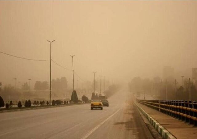 سیستان در محاصره طوفان/ سرعت تندباد در زابل به ۱۰۱ کیلومتر بر ساعت رسید