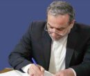عراقچی: کودکان میناب تاریخ‌نگار زخمی شدند که بر پیکر انسانیت وارد شد