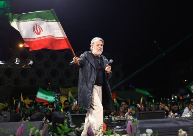 «قیصر» برای تیم ملی فوتبال ایران خواند؛ شنیدن «ستاره های ایران»