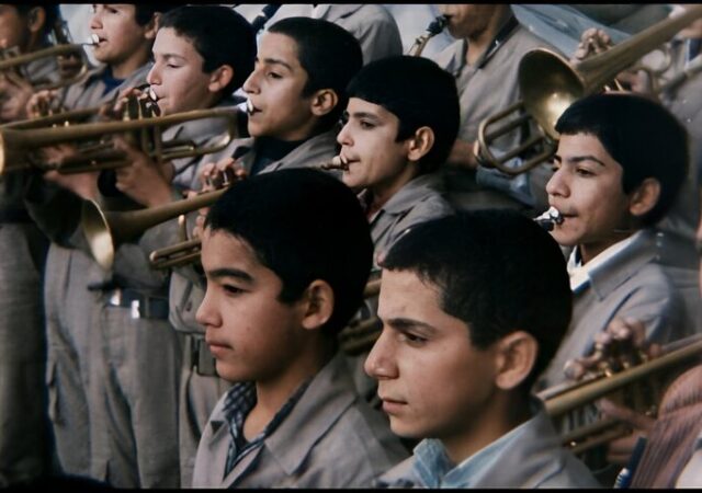 نابینایی استاد موسیقی در آستانه تشییع خورشید/ باید می‌رفتیم!