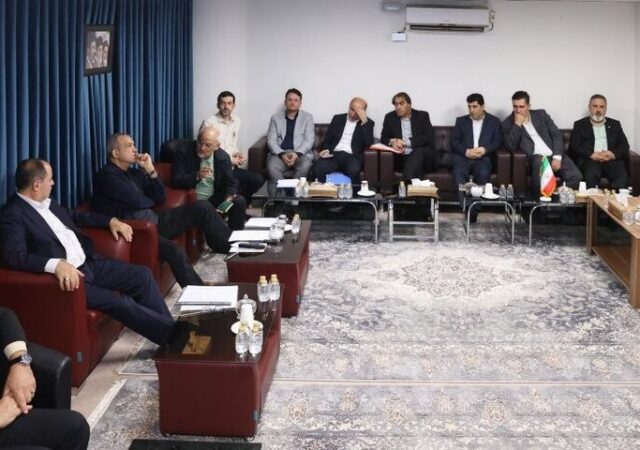 پزشکیان: شرکت‌های دولتی باید بازوی دولت در امنیت غذایی باشند