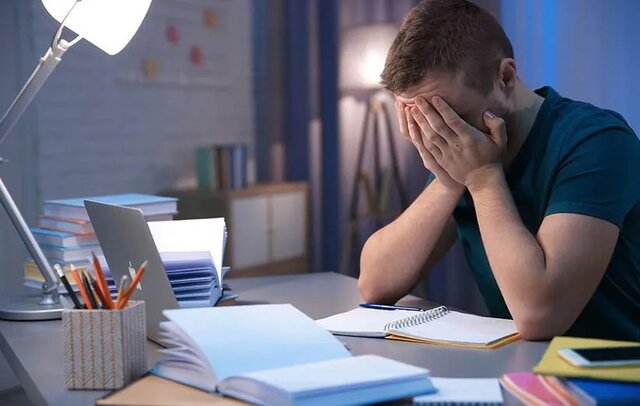 چرا شب‌های امتحان در سکوت رنج می‌کشیم؛ پشت نقاب من خوبم/ اینفوگرافیک
