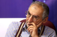 چرا قرار نظارت قضایی صادق زیباکلام تشدید شد؟
