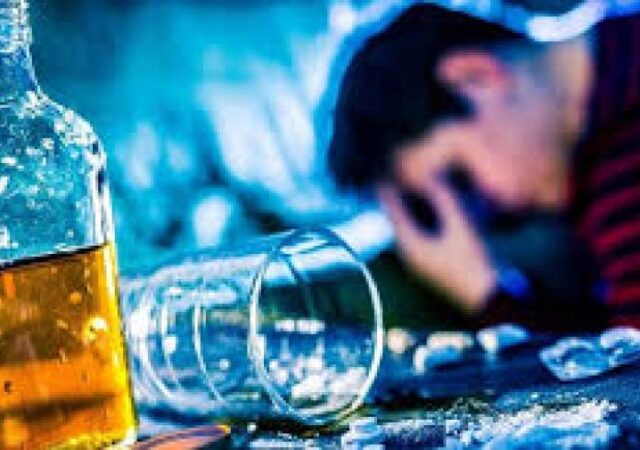 چگونه ترس و اضطراب می‌توانند زمینه‌ساز اعتیاد شوند؟