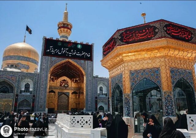 مشهد در آستانه وداعی تاریخی؛ امشب، شهر بیدار مانده است