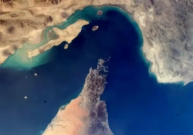 هدف آمریکا از حمله به رادار‌های خط ساحلی ایران چیست؟ / روزنامه خراسان ۳ هدف ترامپ را اعلام کرد