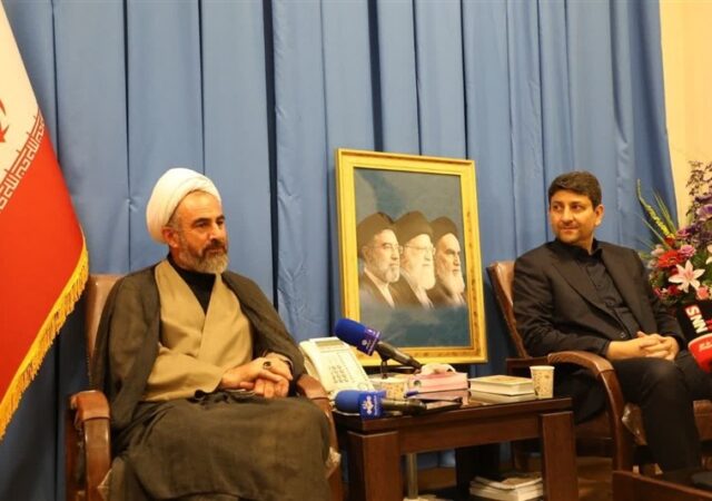 وزیر ارتباطات: حملات آمریکا برای قطع ارتباط ‌ با جزایر ناکام ماند