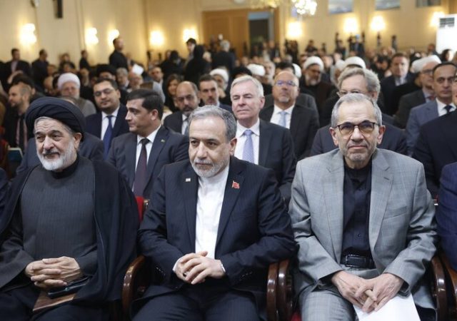 افتتاحیه رویداد محرم و عاشورا در آینه اسناد وزارت امور خارجه برگزار شد