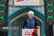 امام جمعه فومن: آمریکا در برابر صلابت ایران اسلامی زانو زده است
