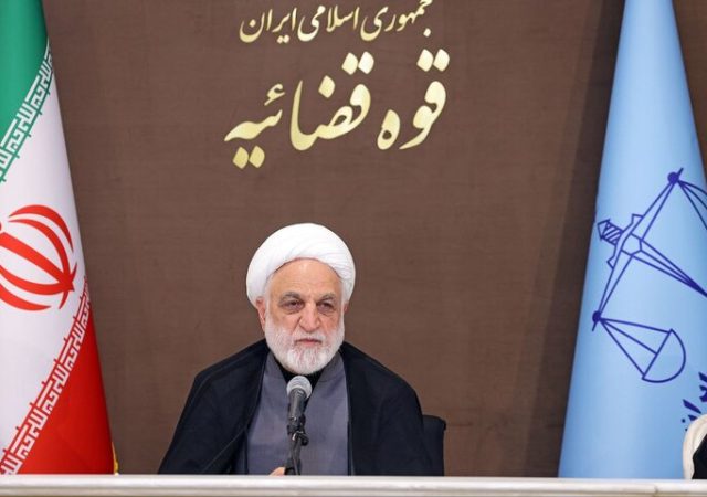 اژه‌ای: نباید برای دشمن خوراک جنگ روانی تدارک دید