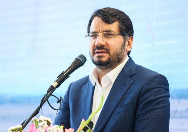 بذرپاش: حماقت ترامپ، ۲.۶ میلیارد بشکه نفت را از بازار جهانی حذف کرد