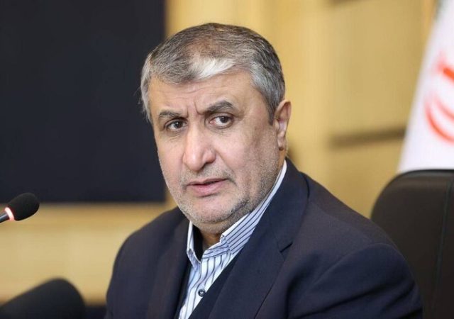 خبرنگاران در خط مقدم جهاد تبیین و صیانت از انسجام ملی هستند