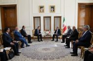 دیدار هیئت تاجیکستانی با عراقچی