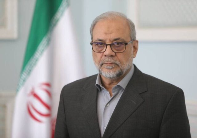 ذوالقدر: قفل تنگه هرمز محکم‌تر می‌شود