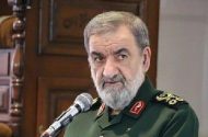 رضایی: در شیوه جنگ حتما تحول خواهیم داشت