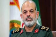 سرلشکر وحیدی: رزمندگان اسلام مسلح‌ترین ارتش جهان را به زانو در آوردند