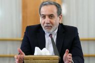 عراقچی: به دنبال احقاق حقوق مردم در رابطه با جنگ هستیم