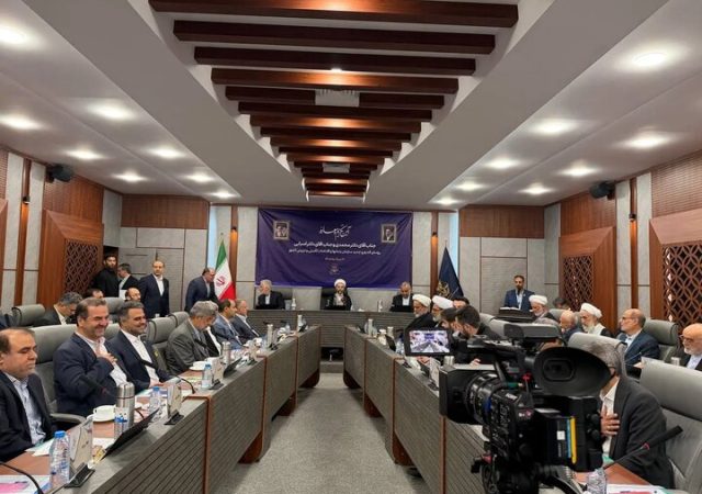 مراسم معارفه رئیس جدید سازمان زندان‌ها برگزار شد