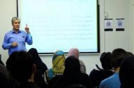 مگر می‌شود کشوری اینترنتش قطع شود؟/ دانشگاه از خلاقیت تهی شده؛ «برخی فکر می‌کنند نظریه درست کردن مثل تولید قاشق است»