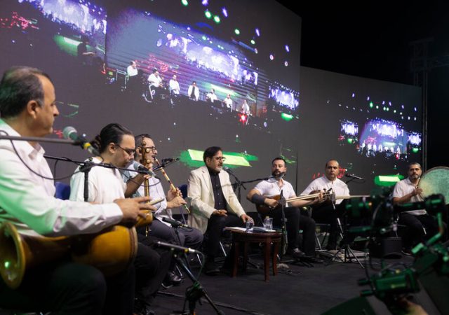 نوستالژی‌های سراج در «روایت رحمت» اجرا شد؛ قصه بانوی نقال از عالم بالا
