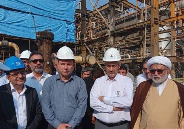 وزیر اقتصاد: تسریع در روند بازسازی صنایع آسیب‌دیده عسلویه اولویت دولت