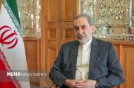 ولایتی: نیروهای خارجی باید منطقه را ترک کنند