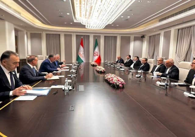 پزشکیان: روابط ایران و تاجیکستان فراتر از مناسبات متعارف دیپلماتیک است