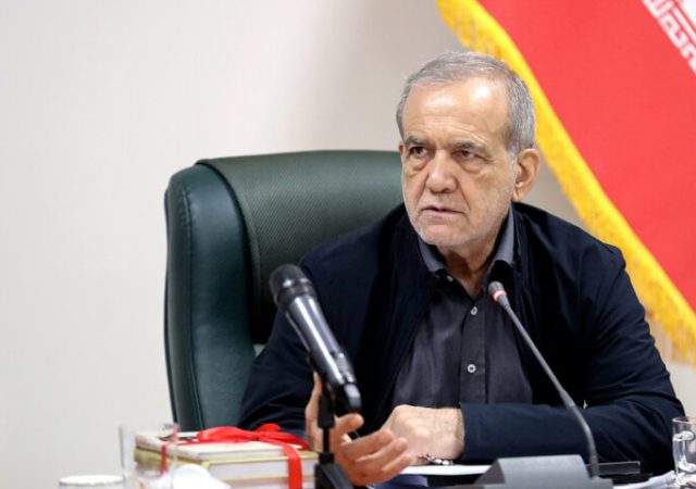 پزشکیان:سرمایه‌گذاری در فناوری‌های نوین مانع تحقق تحریم‌های دشمنان است