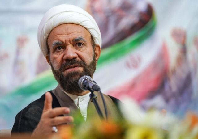 کلانتری: غفلت از جنگ فرهنگی، بازی در زمین دشمن است