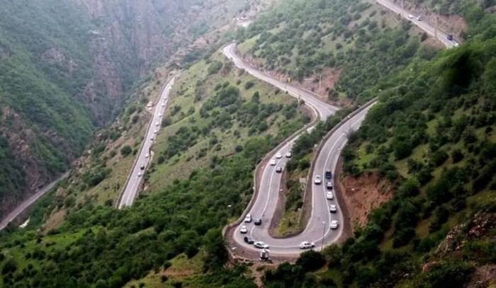 کندوان آزادراه مسافران و بست بومیان؛ وقتی جاده زندگی را متوقف می‌کند