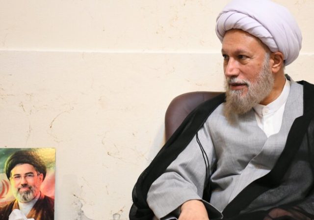آیت الله دژکام: زندان‌ها باید به مراکز اشتغال‌محور تبدیل شوند
