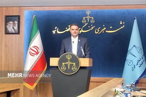 تشکیل پرونده برای مدیران متخلف در روند صدور مجوزهای کسب‌وکار