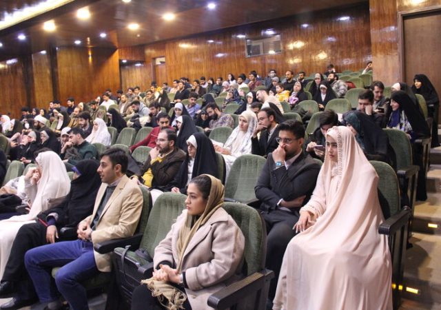 جشن ازدواج ۱۱۰ زوج تهرانی برگزار شد