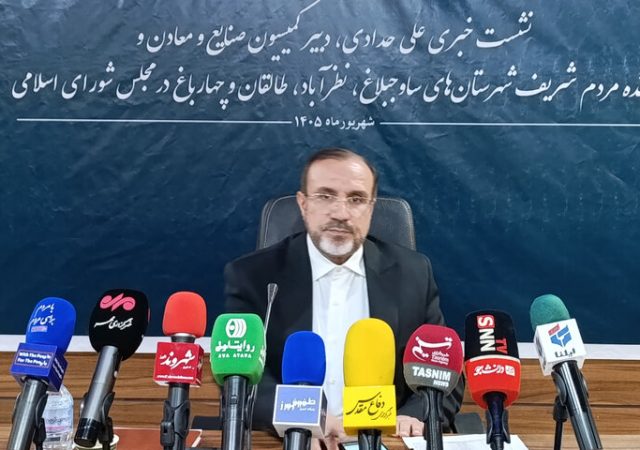 حدادی: وزیر جهاد کشاورزی پاسخگوی وضعیت نهاده‌های دامی باشد