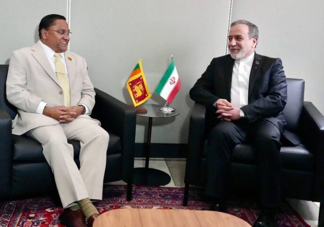 دیدار عراقچی با وزیر خارجه سریلانکا در نیویورک