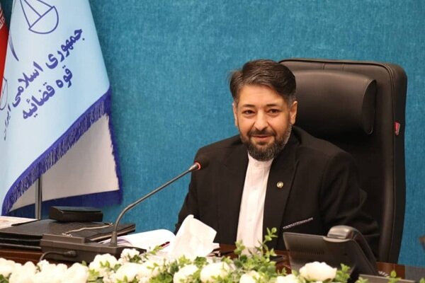 روز پرچم؛ وقتی یک نماد، روایتگر هویت و استقلال یک ملت میشود روز پرچم؛ وقتی یک نماد، روایتگر هویت و استقلال یک ملت میشود