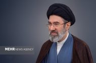 زندگی‌نامه آیت‌الله سید مجتبی خامنه‌ای؛ از جبهه تا اجتهاد و رهبری