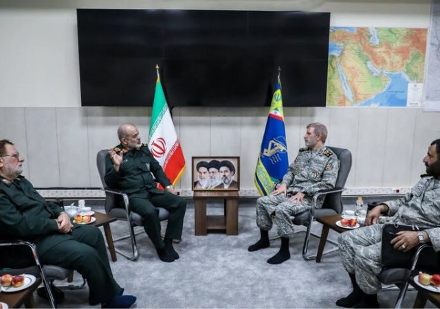 سرلشکر وحیدی: ارتش اسرائیل بدون آمریکا در زمانی کوتاه فرو می‌پاشد