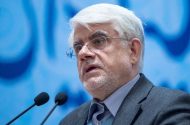 عارف: شاهد عملیات روانی با هدف اثرگذاری بر بازار هستیم