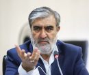عزیزی: ناتوانی آمریکا در برابر ایران؛ دست نیروهای مسلح ما پر است